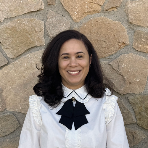 evelyn-mercado-adonai Evelyn Mercado Adonai